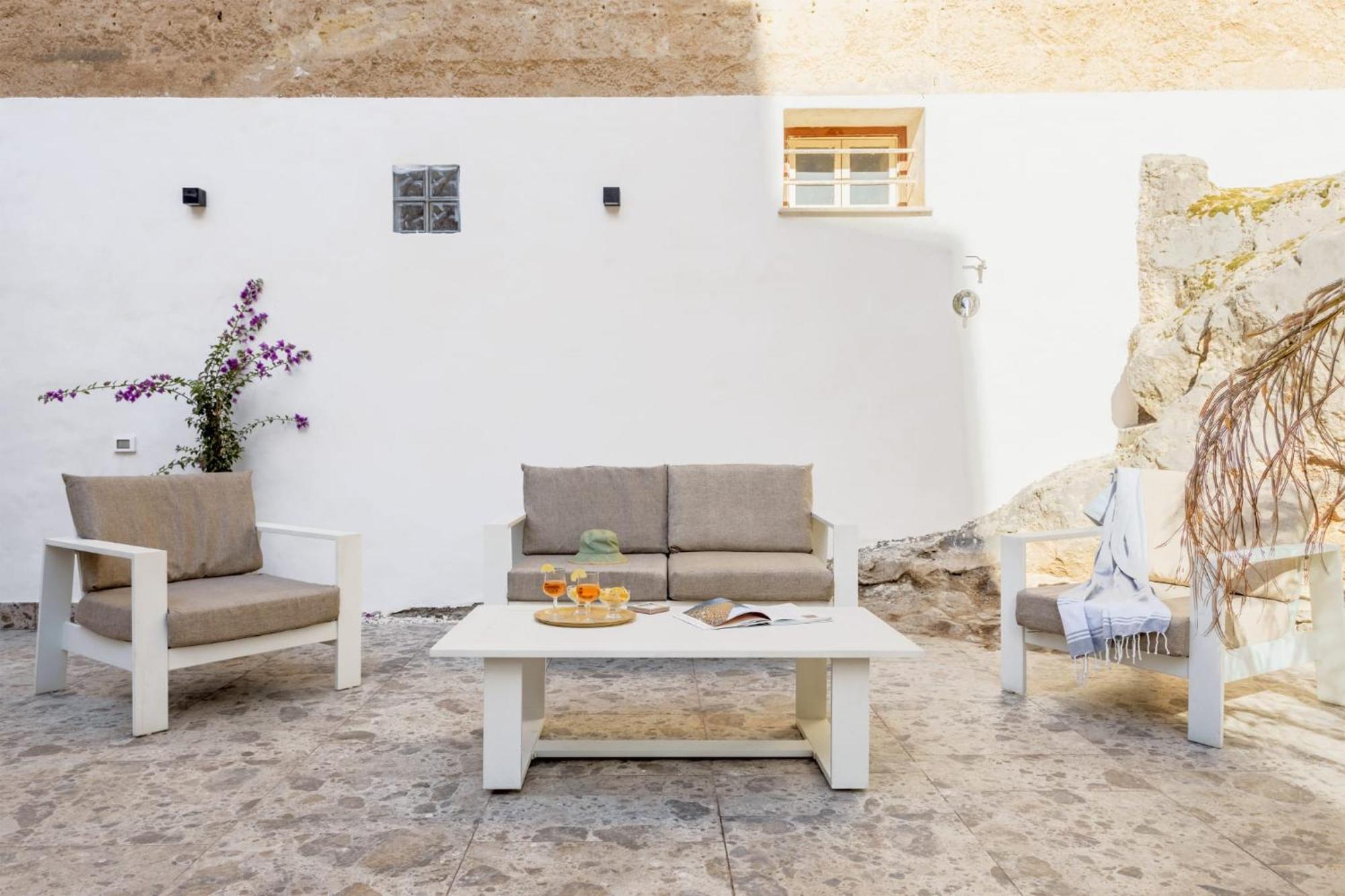 Travel - Arenella Holidays Casa vacanze