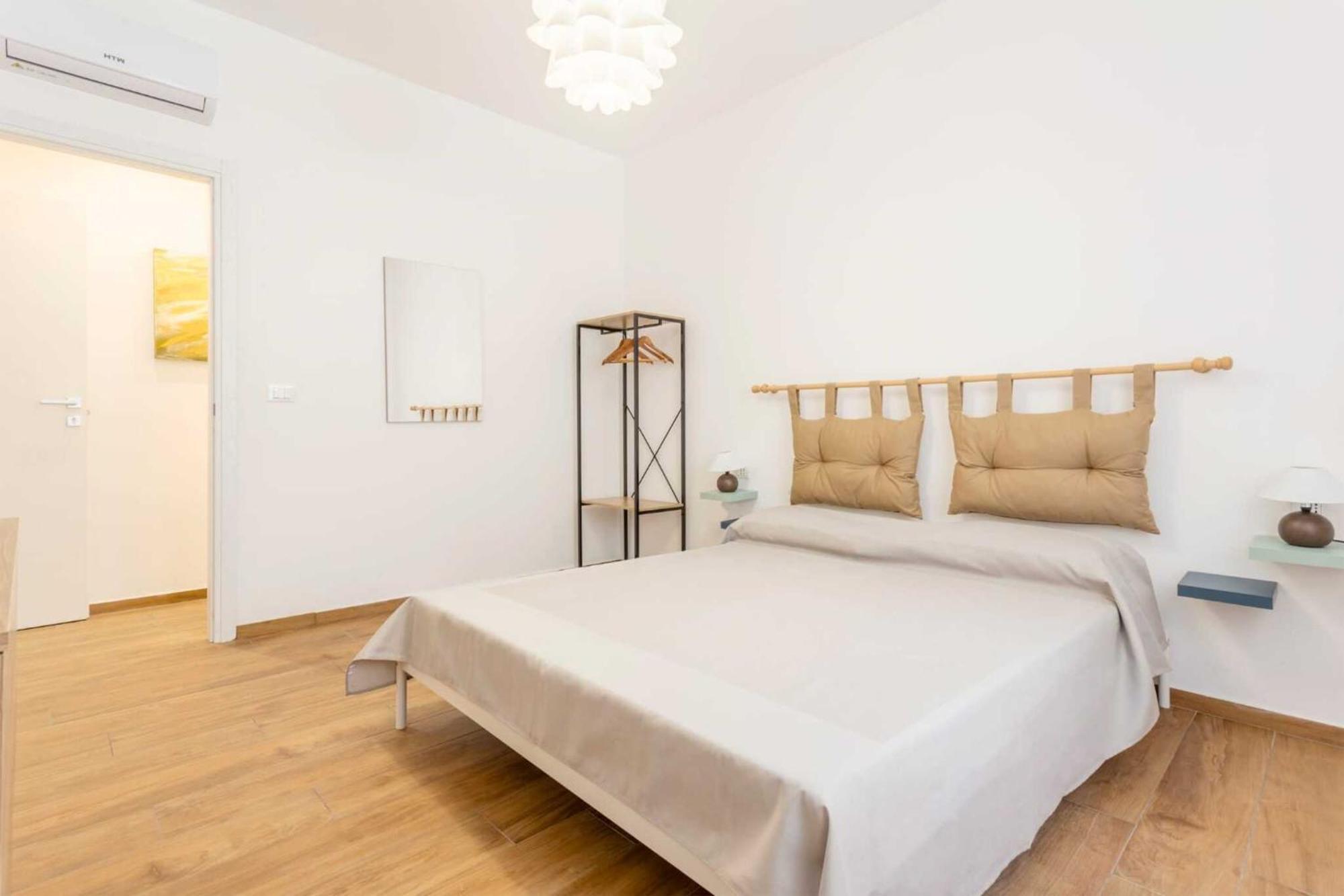 Travel - Arenella Holidays Casa vacanze *