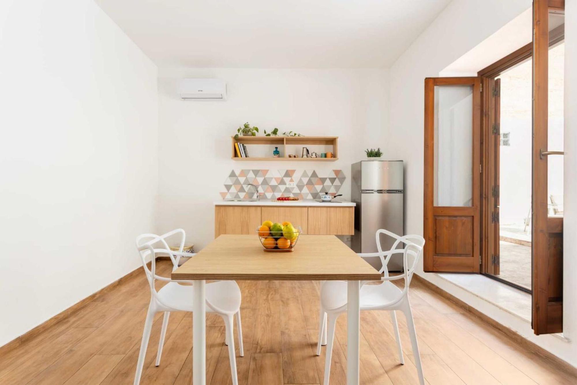 Casa vacanze Travel - Arenella Holidays *