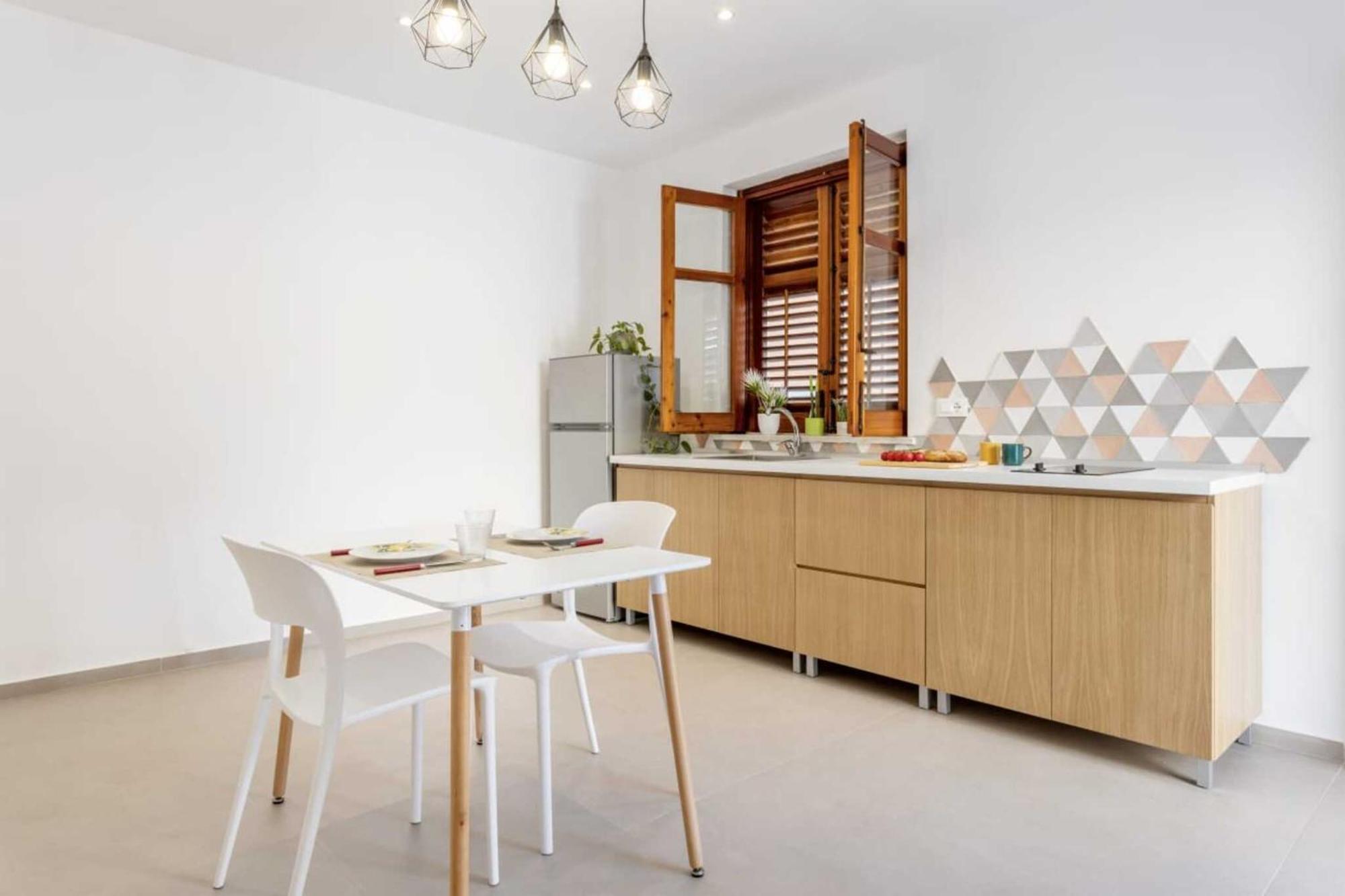 Casa vacanze Travel - Arenella Holidays *