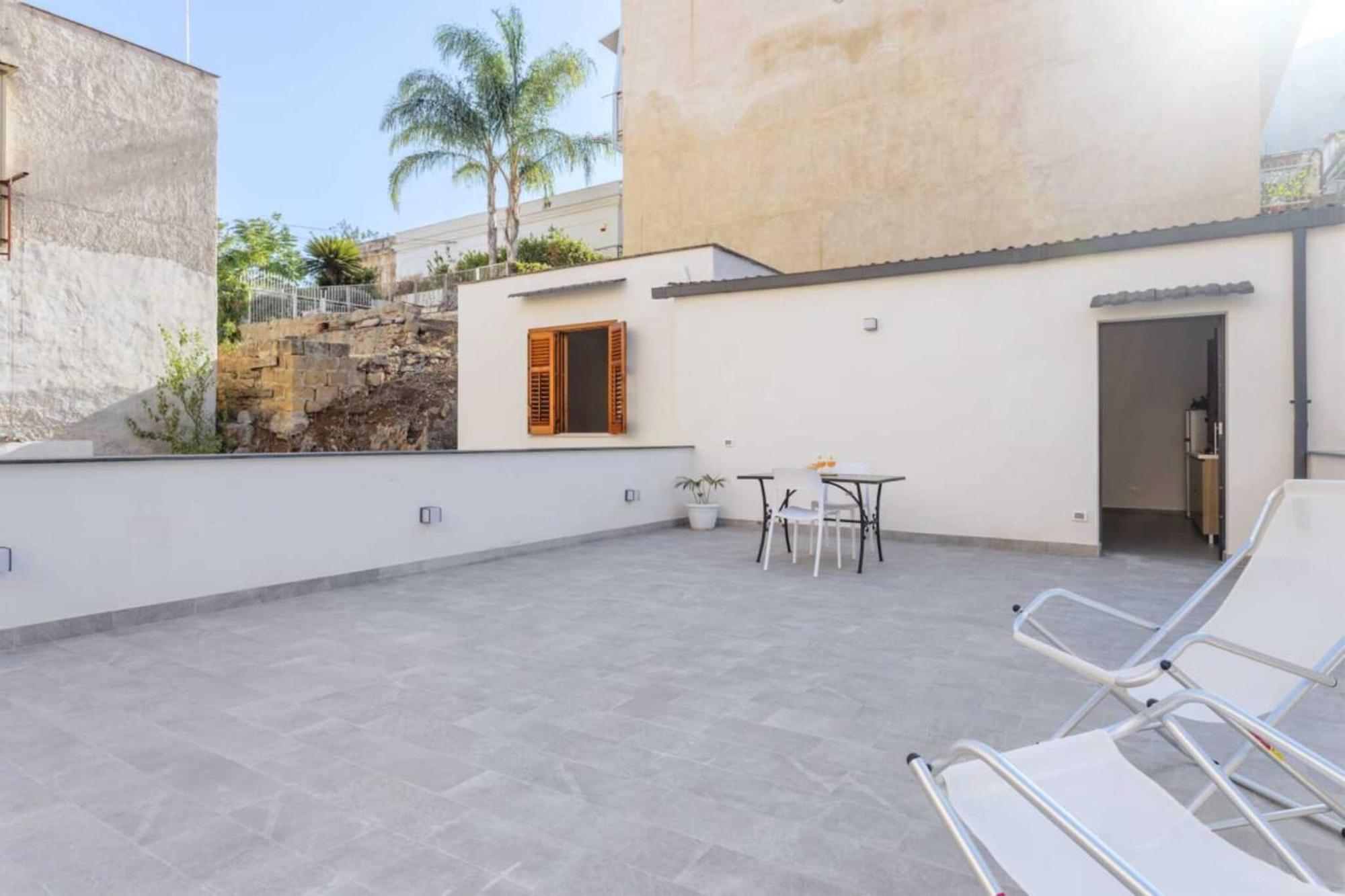 Casa vacanze Travel - Arenella Holidays *